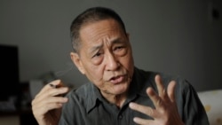 鲍彤回顾胡耀邦的“思想无禁区”与邓小平的“四个坚持” 鲍彤回顾胡耀邦的“思想无禁区”与邓小平的“四个坚持”