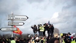 ပြင်သစ်မှာ ဆက်လက် ဆန္ဒပြနေဆဲ ပြင်သစ်မှာ ဆက်လက် ဆန္ဒပြနေဆဲ