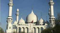 贫困县回民集血汗钱建寺 官方一句非法下令强拆 贫困县回民集血汗钱建寺 官方一句非法下令强拆