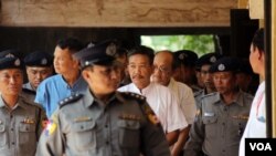 ဦးကိုနီလုပ်ကြံခံရမှုကို စစ်ဆေးစဉ် ( မတ်လ ၂၀၁၇)