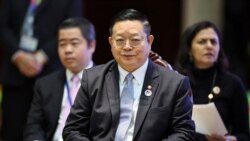 မြန်မာအရေး စိတ်ရှည်ဖို့ အာဆီယံအကြီးအကဲပြော
 လာအိုနိုင်ငံ ဗီယက်ကျန်းမြို့ အမျိုးသားခန်းမမှာ ကျင်းပတဲ့ ၄၅ကြိမ်မြောက် အာဆီယံထိပ်သီးစည်းဝေးပွဲအတွင်းတွေ့ရတဲ့ အာဆီယံအဖွဲ့ရဲ့ အတွင်းရေးမှူးချုပ် Kao Kim Hourn (အောက်တိုဘာ ၉၊ ၂၀၂၄)