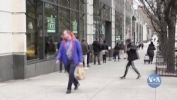 Незважаючи на безробіття у США, мало хто сьогодні прагне йти працювати у продуктові крамниці. Відео Незважаючи на безробіття у США, мало хто сьогодні прагне йти працювати у продуктові крамниці. Відео