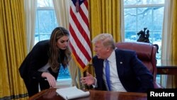 အမေရိကန်သမ္မတ Donald Trump ရဲ့ အနီးကပ် ယုံကြည်စိတ်ချရဆုံးအရာရှိဖြစ်တဲ့ အိမ်ဖြူတော် ဆက်သွယ်ရေး ညွန်ကြားရေးမှူး Hope Hicks