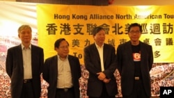 港支联代表团访多伦多 (从左至右:朱耀明、何俊仁、李卓人、麦海华)