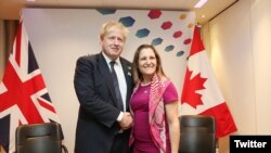 پرزیدنت ترامپ عصر پنجشنبه روز شکرگزاری را در زمین گلف خود در شهر استرلینگ گذراند.