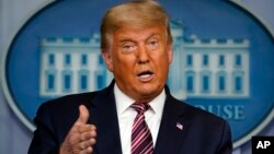 特朗普总统在白宫讲话 (美联社 2020年11月5日)