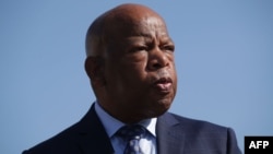 联邦资深众议员约翰·刘易斯(John Lewis)2017年9月15日在国会山举行记者会。