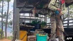 ချင်းကာကွယ်ရေးတပ် CDF မှ မြန်မာစစ်ယာဉ်တန်းတခုအားမေလအတွင်းတိုက်ခိုက်သိမ်းပိုက်ခဲ့စဉ် (ဓာတ်ပုံ - Chin World)