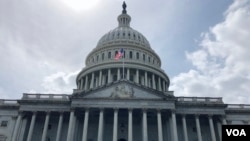 资料照:美国国会大厦 (美国之音记者李逸华摄)