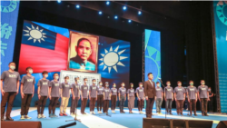 国民党提出两岸新论述 民进党批评是旧瓶旧酒 国民党提出两岸新论述 民进党批评是旧瓶旧酒