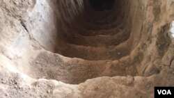 “伊斯兰国”人员在在摩苏尔附近挖掘的地道之一的入口(2016年6月6日)