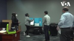 VOA thăm độc quyền văn phòng bầu cử ở bang chiến trường Georgia VOA thăm độc quyền văn phòng bầu cử ở bang chiến trường Georgia