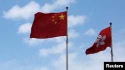 中国国旗与香港特区旗帜