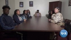 VOA英语视频: 年轻非洲裔选民成美2020大选的争夺热点 VOA英语视频: 年轻非洲裔选民成美2020大选的争夺热点