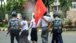 ဆန်ဒပွရခိုငျကြောငျးသားသုံးဦးကို ငွိမျးစုစီပုဒျမနဲ့ တရားစှဲဆို ဆန်ဒပွရခိုငျကြောငျးသားသုံးဦးကို ငွိမျးစုစီပုဒျမနဲ့ တရားစှဲဆို