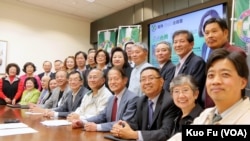 南加台湾人社团总动员(美国之音国符拍摄)