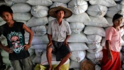COVID -19 ကာလ အစိုးရ အရန်ဆန် အတွက် ပို့ကုန်လုပ်ငန်းရှင်တွေ ဈေးလျှော့ရောင်းကြရ COVID -19 ကာလ အစိုးရ အရန်ဆန် အတွက် ပို့ကုန်လုပ်ငန်းရှင်တွေ ဈေးလျှော့ရောင်းကြရ