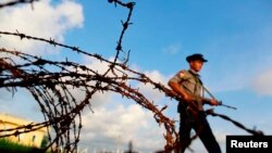 ဘင်္ဂလားဒေ့ရှ်-မြန်မာ နယ်စပ်လုံခြုံရေး အကာအရံပြုလုပ်ထားပုံ