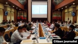 ဆဌမအကြိမ်မြောက် တနိုင်ငံလုံးအပစ်ရပ်ရေးဆွေးနွေးပွဲမြင်ကွင်း။