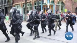 英语视频:极右翼和极左翼组织在俄勒冈对峙 英语视频:极右翼和极左翼组织在俄勒冈对峙