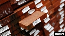 资料照:澳大利亚悉尼附近的一个木料仓库