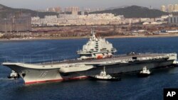 辽宁号航空母舰 (资料图片)