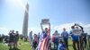Aksi unjuk rasa pro-Israel di dekat Monumen Washington menggusung pesan "Philos - Stand With Israel" di Washington, DC, 7 Oktober 2024. (Matthew Hatcher / AFP)