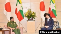 ဗိုလ်ချုပ်မှူးကြီးမင်းအောင်လှိုင်ရဲ့ ဂျပန်နိုင်ငံခရီးစဉ်တွင်း ဂျပန်ဝန်ကြီးချုပ်နဲ့တွေ့ဆုံ။