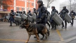 哈萨克斯坦抗议浪潮席卷全国 政局突变前景难料 哈萨克斯坦抗议浪潮席卷全国 政局突变前景难料