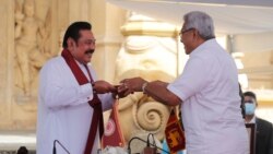 သီရိလင်္ကာ သမ္မတဟောင်း Mahinda Rajapaksa ဝန်ကြီးချုပ်အဖြစ် ကျမ်းကျိန် သီရိလင်္ကာ သမ္မတဟောင်း Mahinda Rajapaksa ဝန်ကြီးချုပ်အဖြစ် ကျမ်းကျိန်