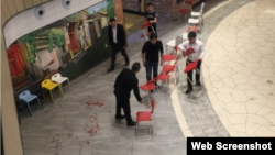 西城区西单大悦城商场持刀行凶案现场(网络图片)