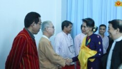 “၂၀၁၇ခုနှစ်ကို ငြိမ်းချမ်းရေးနှစ်” အဖြစ် နိုင်ငံခေါင်းဆောင်တွေ မျှော်မှန်း “၂၀၁၇ခုနှစ်ကို ငြိမ်းချမ်းရေးနှစ်” အဖြစ် နိုင်ငံခေါင်းဆောင်တွေ မျှော်မှန်း