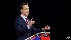 资料照:共和党联邦参议员乔什·霍利(Sen. Josh Hawley, R-MO)