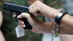 အမေရိကားမှာ သေနတ်တွေရောင်းကောင်း အမေရိကားမှာ သေနတ်တွေရောင်းကောင်း