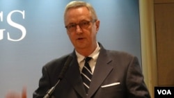 乔治华盛顿大学中国项目主任沈大伟(美国之音钟辰芳拍摄)