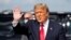 Tông thống Donald Trump đến Phi trường Quốc tế Palm Beach, Florida.